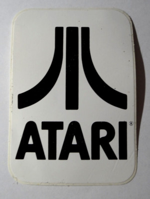 Werbe-Aufkleber Atari Logo VCS 2600 Spielkonsole Computer PC Video Game 80er