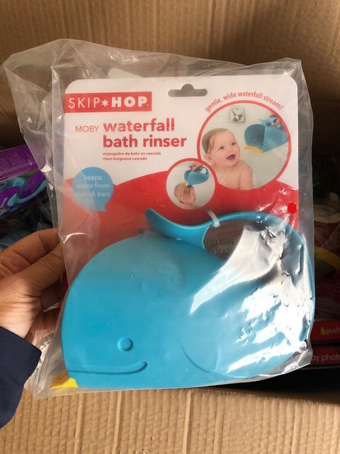 skip hop moby waterfall rinser