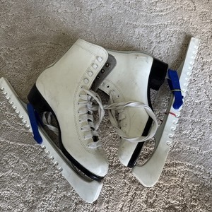 Canadian Ice Skates | eBay display picture 2