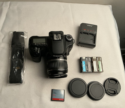 Canon EOS 40D 10.1MP Digital SLR Camera w/ EF-S 18-55mm Lens +extras