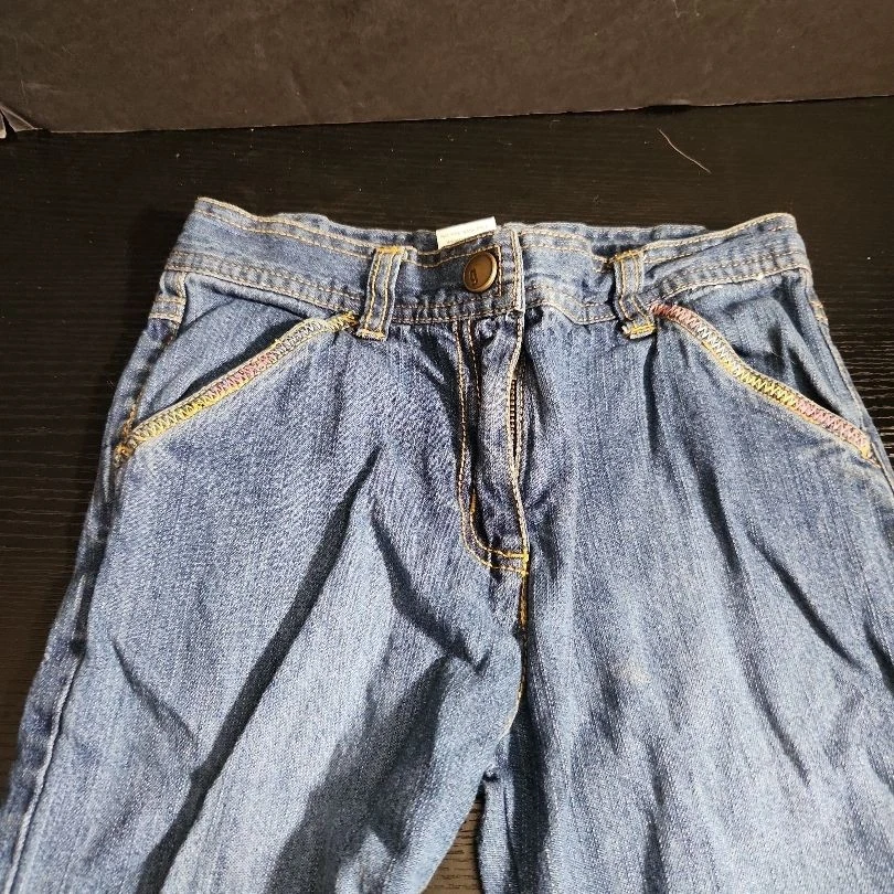 Jeans Gymboree 5T Azul Denim Calce Recto Bordado Cupcakes Costuras Arco Iris Foto 2 de 4