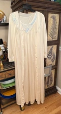 Vtg Ivory Shadowline Nightgown & Robe Set Embroidered & Blue Piping EUC Sz LG