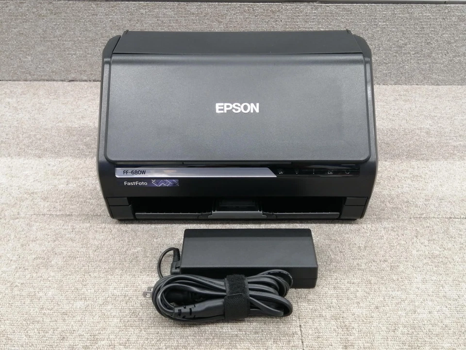 Epson Fastfoto FF-680W WLAN Foto- & Dokumentenscanner schwarz Blatteinzug