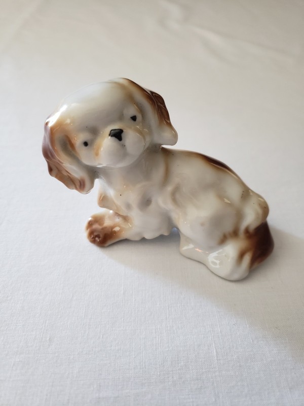 Vintage Ceramic Japan Pekeingese Dog Figurine