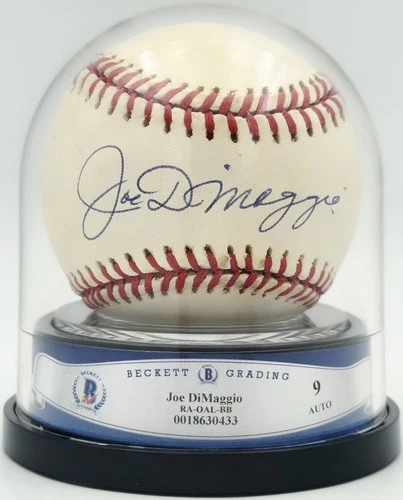Joe DiMaggio Signed AL Baseball New York Yankees Auto Mint 9 Beckett #18630433