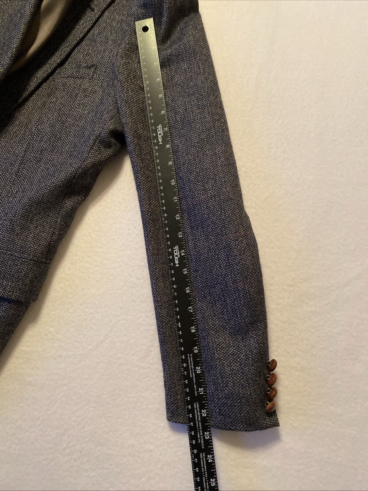 Picture 5 of 12