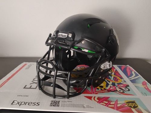 Schutt Vengeance A3 Football Helmet Youth Small Matte Black Chin Strap