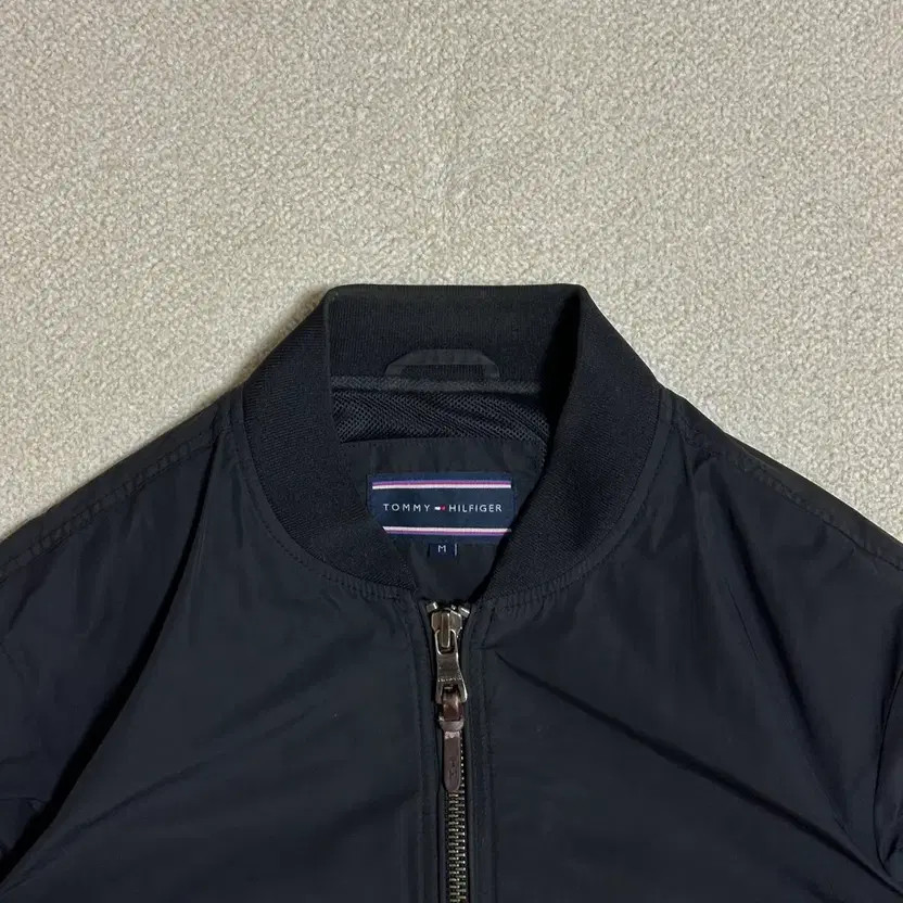 Tommy Hilfiger Basic Solid Bomber Jacket M Black - image 5