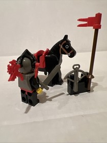 Lego Set # 6009:  Black Knight - Vintage 1992 - 100% Complete - Manual Included
