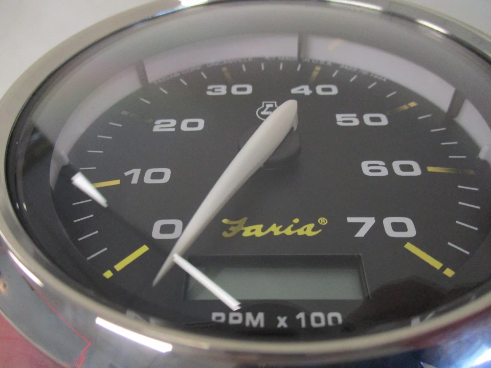 TACÓMETRO FARIA CALIBRE CARA NEGRA THC837B BARCO MARINO Foto 3 de 4
