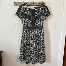 BANANA REPUBLIC | Women’s Short Sleeved Floral Dress size 6