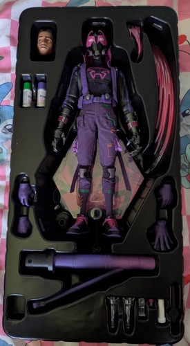 Hot Toys MMS Spiderman Morales - Photo 2/3