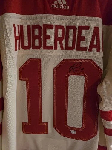 Jonathan Huberdeau - Heritage Classic - Signed  NHL Jersey - Calgary Flames