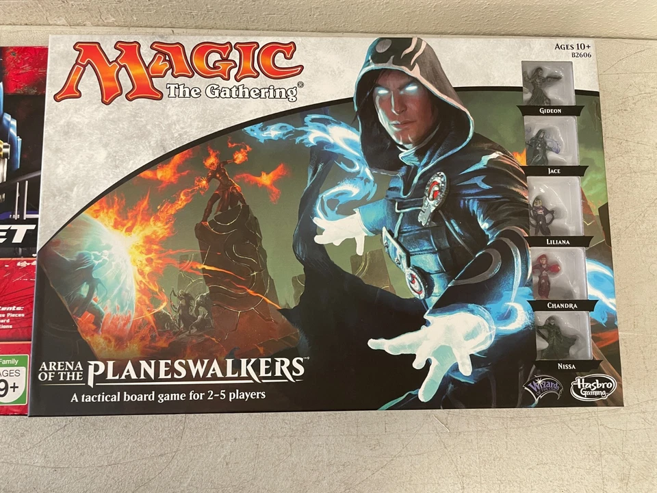 Transformers Chess Set 32 Pc 2007 + MTG Arena Planeswalkers Game NIB - Image 3 of 4