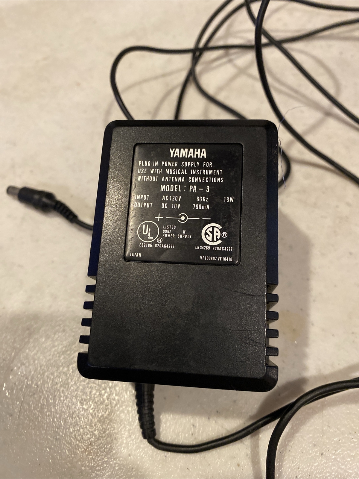 Genuine OEM Yamaha PA3C AC Adapter 12V 700mA Power Supply V802870