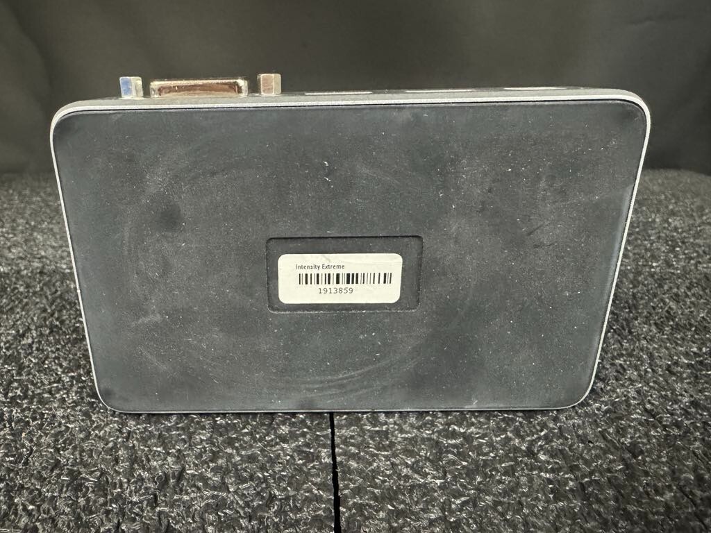 как выглядит Blackmagic Design Intensity Extreme HDMI Analog Capture Playback Thunderbolt фото