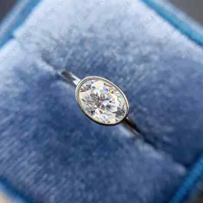 2,50 kt Ovalschliff Moissanit Ost West Einfassung Verlobungsring 14 K Weißgold plattiert