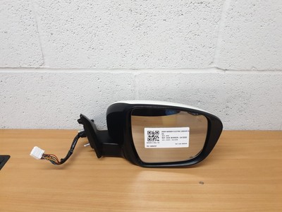 Nissan X Trail T32 2014-2018 DOOR MIRROR ELECTRIC (DRIVER SIDE) E4034237 WHITE