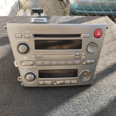 Subaru Legacy BL BP Autoradio CD Radio mit Klimabedienteil Kenwood