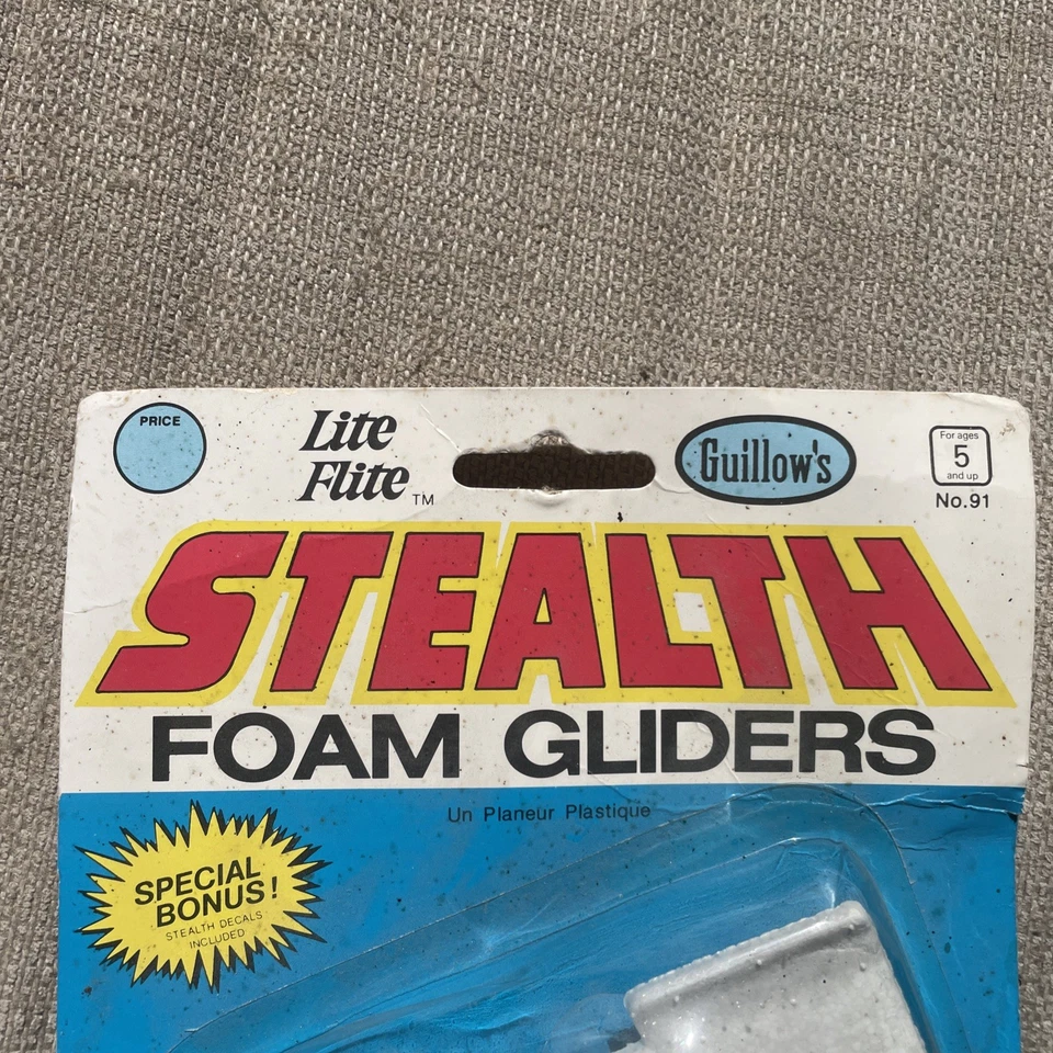 Guillow’s Lite Flite Stealth Foam Gliders New Sealed Airplane Kit Vintage - Image 2 of 4