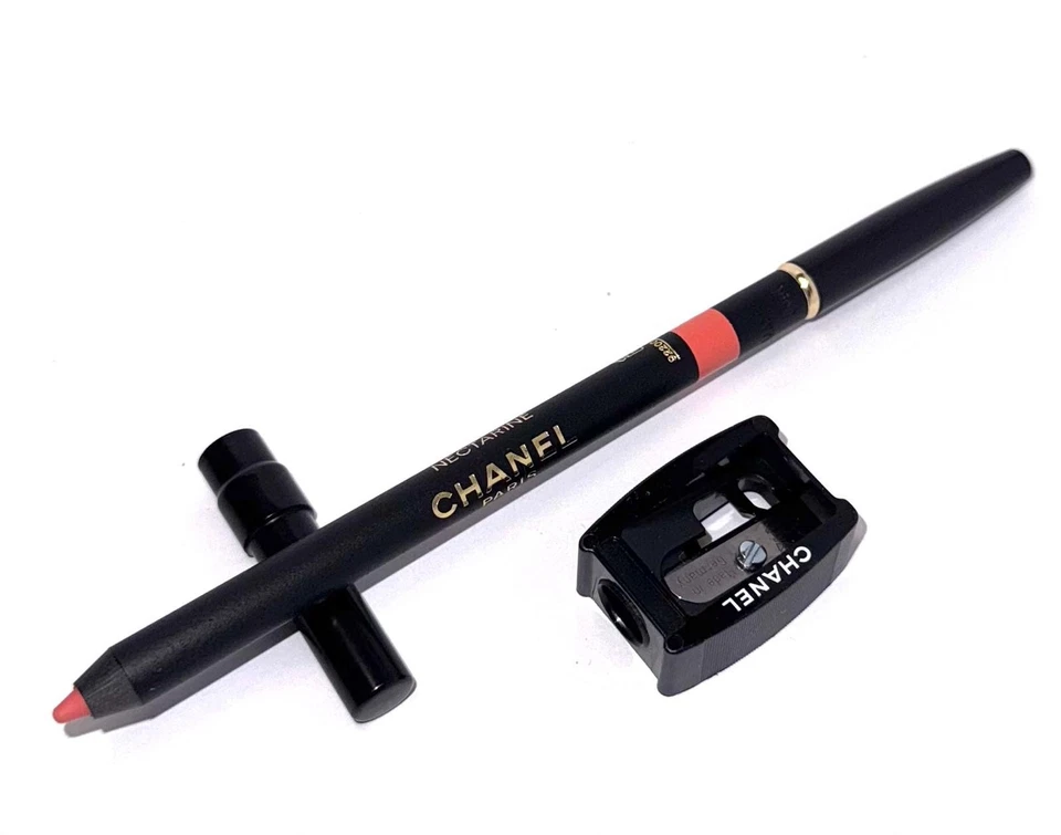 Chanel Le Crayon Lèvres Longwear Lip Pencil 94 Nectarine 1.2g - Image 3 of 4