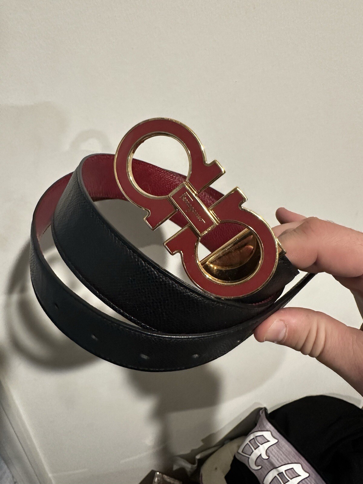 Salvatore Ferragamo Gancini Men's Reversible Leather Belt 34