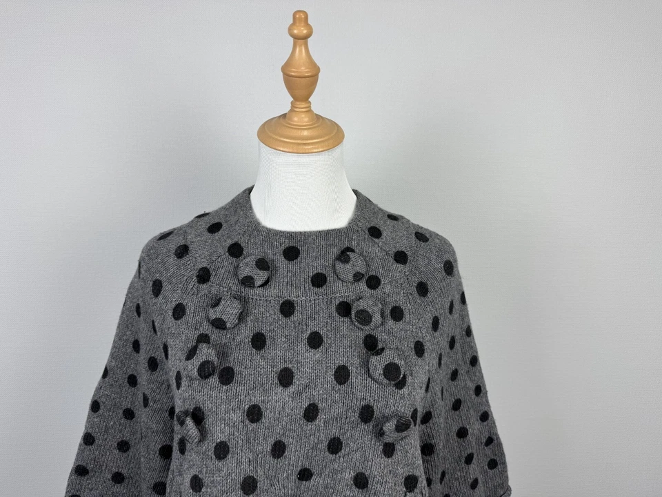 HWR Gray Tight Knit Polka Dot Designer Half Sleeve Short Sweater Sz M/L - Image 2 of 4