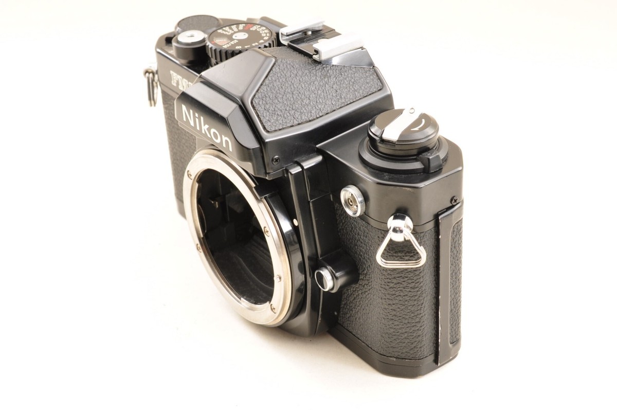 Nikon New FM2 Black 35mm SLR Film Camera /Ais 35-105mm F3.5