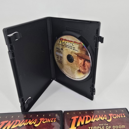 Indiana Jones Adventure Collection DVD 4-Disc Box Set PLUS Kingdom Crystal Skull - Picture 4 of 10