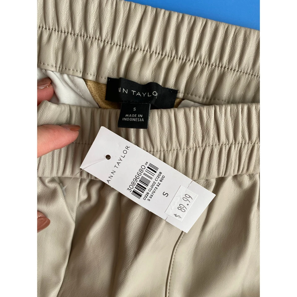 Pantalón Ann Taylor The Imitación Cuero Pull On Tobillo Crema Marfil Talla Pequeña Foto 4 de 4
