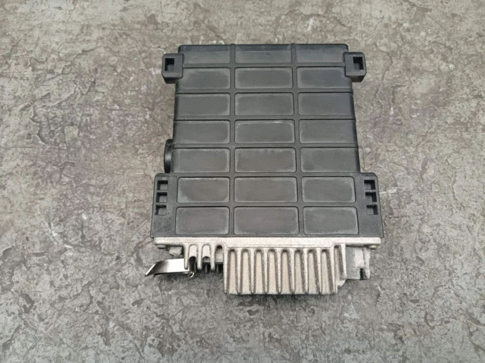 Centralina Motore Per MERCEDES-BENZ 124 STUFENHECK (W124) 0075451432 0280800284 - Immagine 4 di 4