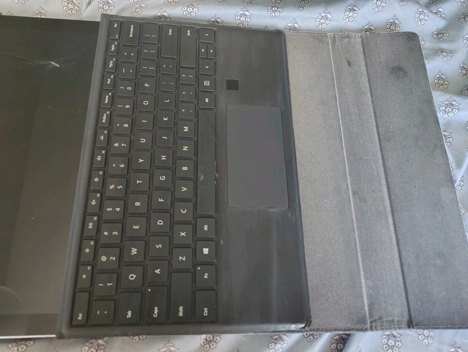 Microsoft Surface Pro 6 1796 i5-8350U 1.70Ghz 8GB RAM 128GB-WIN 10 - Image 2 of 4