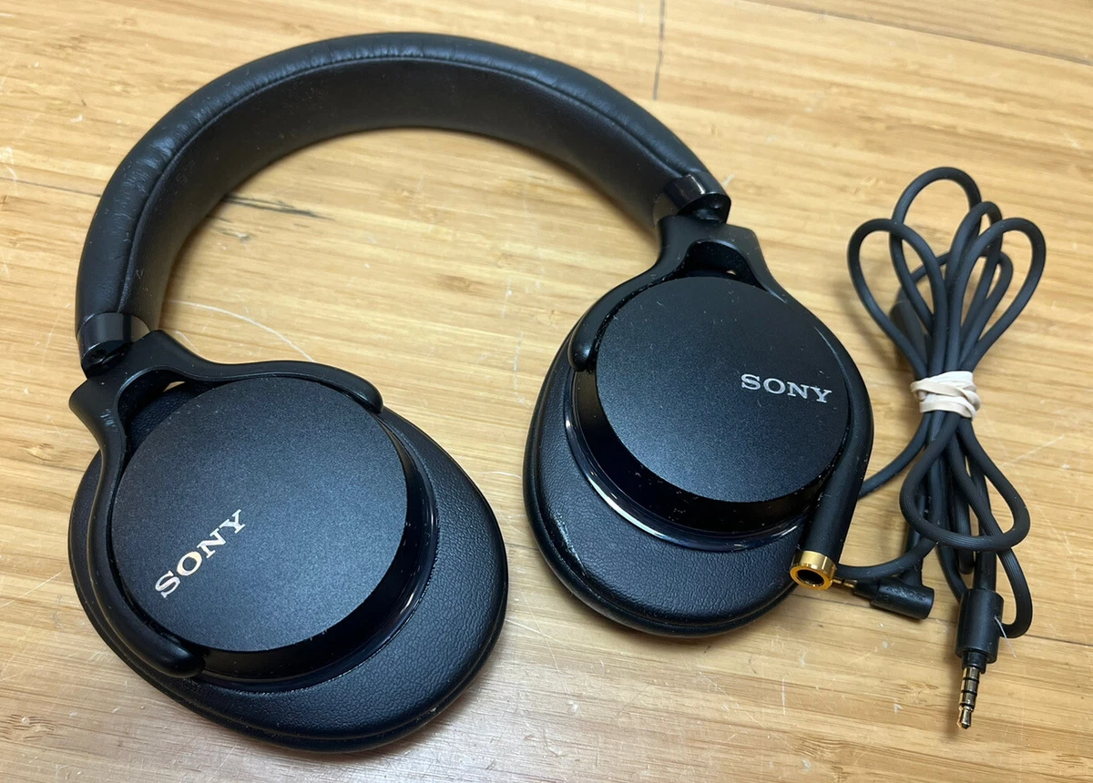 Sony MDR-1AM2 Circumaural Wired Over-Ear Headphones - Black