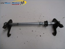 AXE DE ROUE ARRIERE KAWASAKI