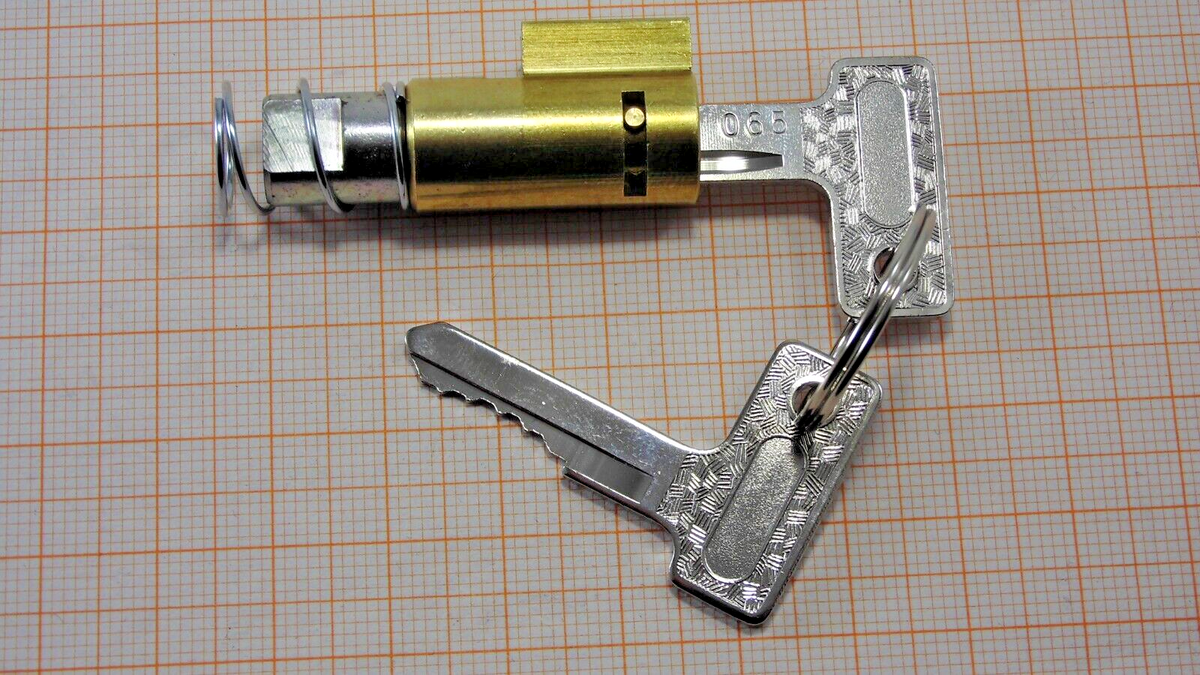 Lenkradschloss Typ Neiman Für Vespa - Original Piaggio Ersatz Mit 4 Mm Führungsschiene