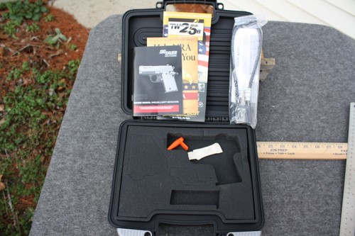 Pistola de mano de nitrón Sig Sauer P238 .380 estuche rígido caja bloqueo manual 227 - Imagen 1 de 4