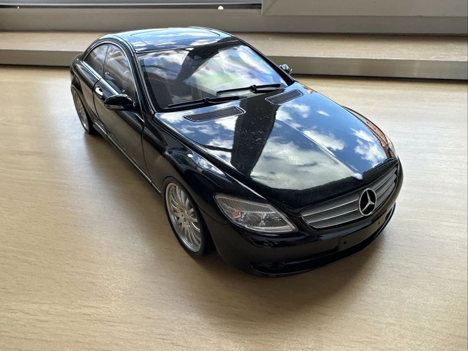 1/18 AUTOART - MERCEDES BENZ - CL-CLASS CL COUPE 2006 - Photo 4/4