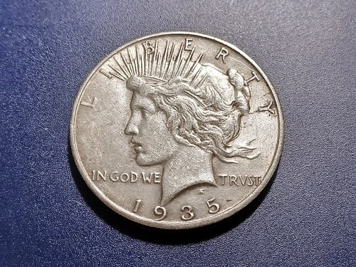 Choice AU 1935-S U.S. Peace Dollar