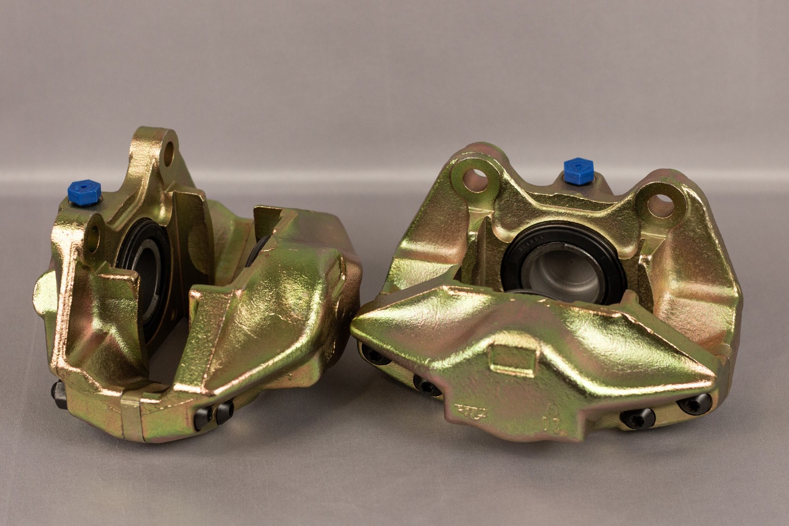 Ferrari ATE 246 308 Front Brake Calipers Rebuilt Pair Left & Right 106357 106358