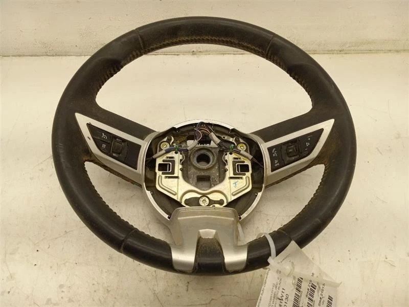 Chevrolet Camaro 2010 2011 volante con palanca de cambios y control de volumen Foto 2 de 4