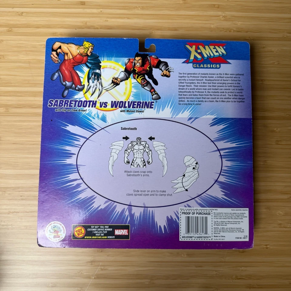 Figuras de acción X-Men Classics Savage Fighters Wolverine vs Sabretooth - 2001 Foto 2 de 4