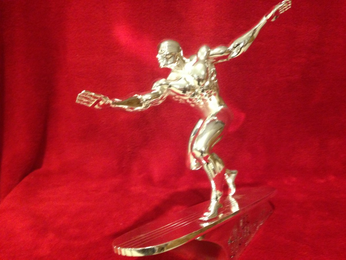 Silver Surfer 30TH Anniversary Numbered Statue 769 of 1800