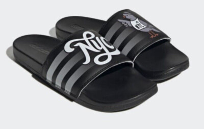 Adidas NYC Adilette Comfort Slides New York City Black ADIDAS Mens NYC Adilette Comfort Slides New York City Black  main image 4