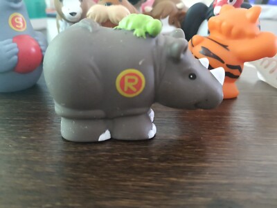 Fisher Price Little People A To Z Alphabet Zoo Replacement Animal 'R' Rhino 