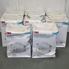 CRUSHED - (80) 3M Disposable Respirator Masks 8511, N95, Molded, EXPIRES 10/2030