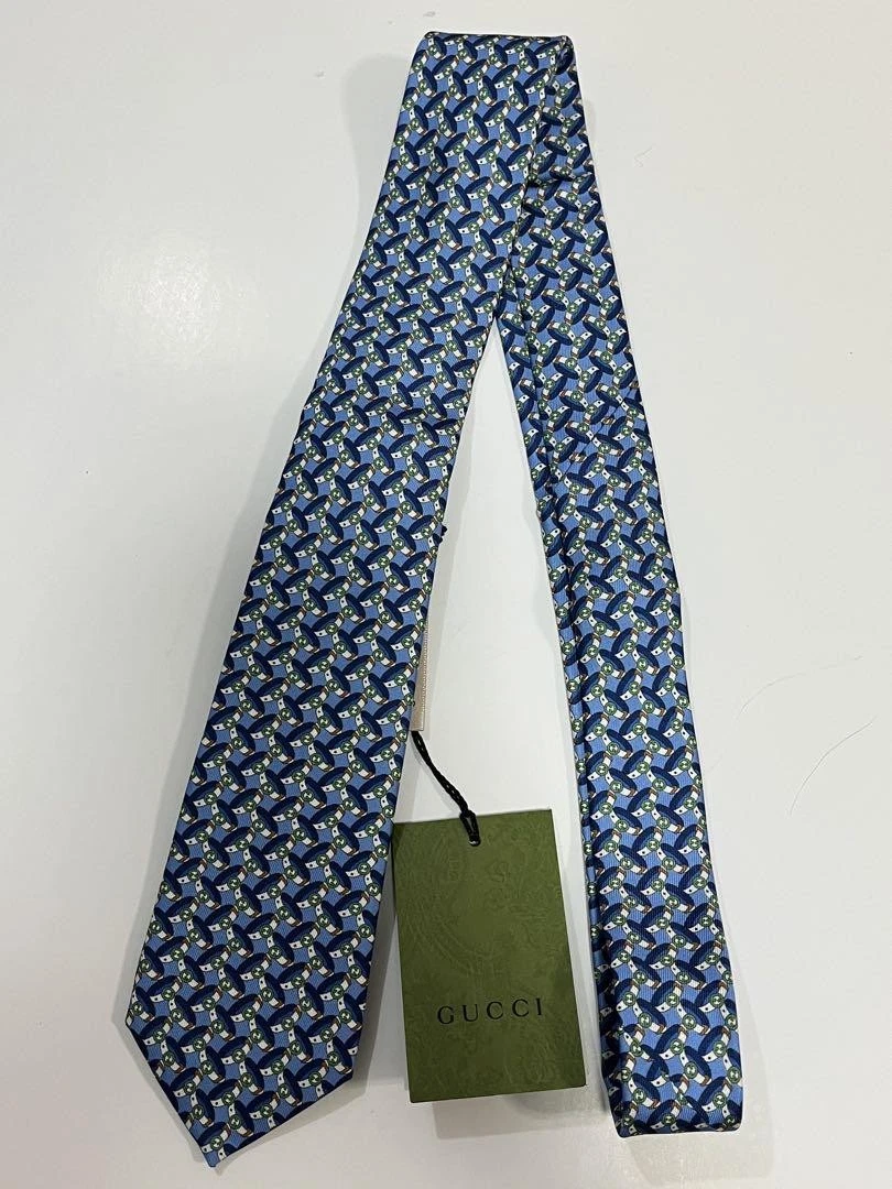 Cravate Gucci neuve jamais utilisée motif ceinture bleu vert 100% soie Made in Italy