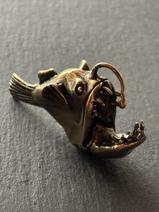 Laternenfisch aus Messing | Tiefseefisch Figur Fisch | Massiv & Detailreich