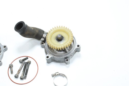 YAMAHA RAPTOR 660 OEM ENGINE COOLING WATER PUMP, GEAR, SHAFT & HOSE! R146 - Bild 2 von 8