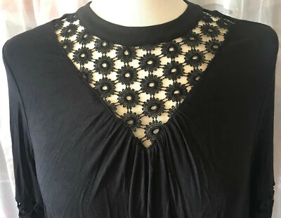 YESSICA Stylishes Damen Shirt Gr S Langarm transparenter Ausschnitt - sexy Ärmel - Bild 1 von 4