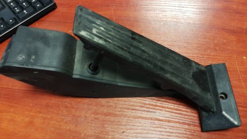 BMW E65 7er Gaspedalmodul Automatikgetriebe 6766930